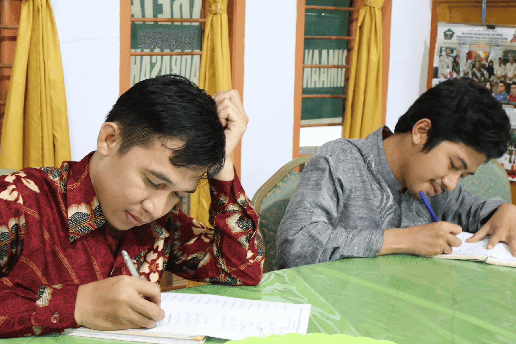 UPGRADING PENGAJAR KEPESANTRENAN: PERKUAT KOMPETENSI PENGAJAR DEMI PEMBELAJARAN YANG BERKUALITAS